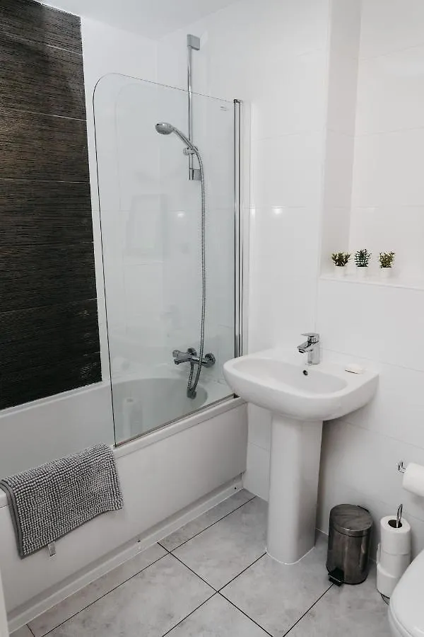 Central Charm Stunning 1 Bedroom Apartment Sleeps 4 Σέφιλντ