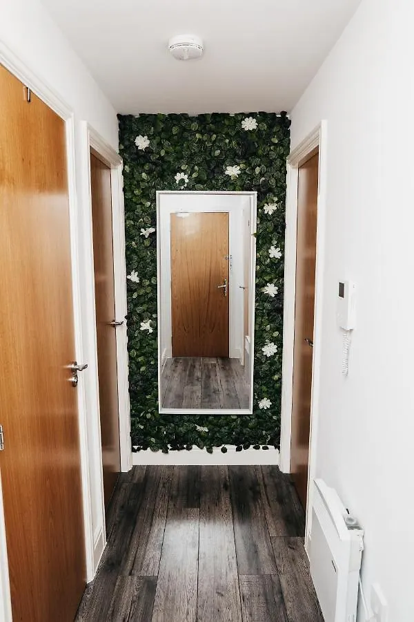 Central Charm Stunning 1 Bedroom Apartment Sleeps 4 Σέφιλντ 0*,